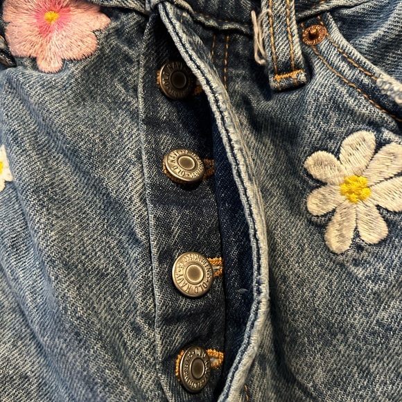 Old Navy Jean Shorts With Flower and Sun Stitching - Picture 6 of 6